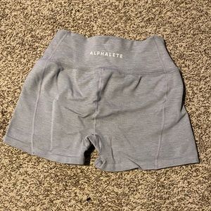 Alphalete revival short - size M